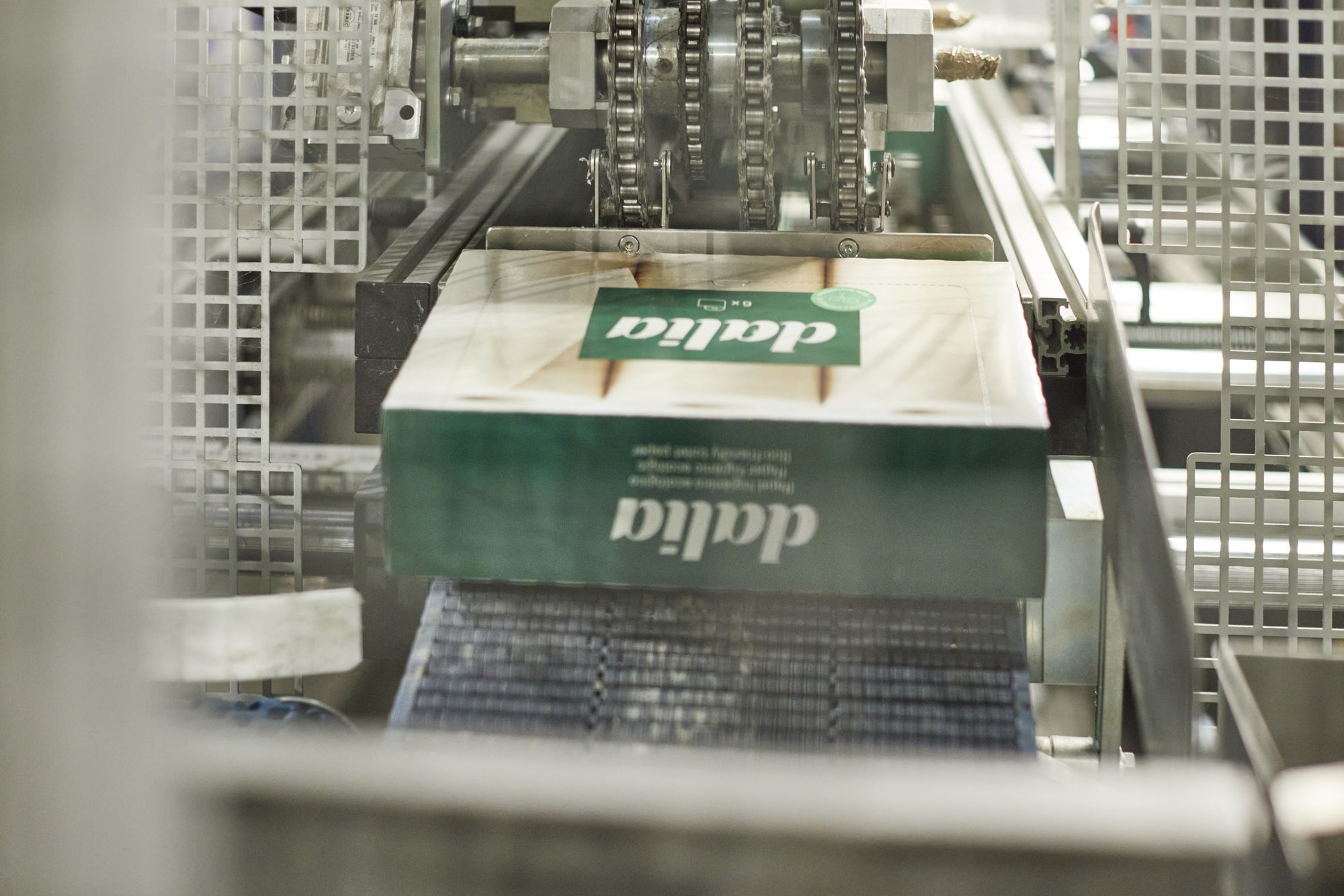 Papel higiénico Dalia en lineal de supermercado